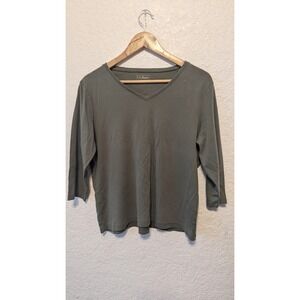2 LL Bean Women's Green long,  3/4 Sleeve Basic Everyday T Shirt Top